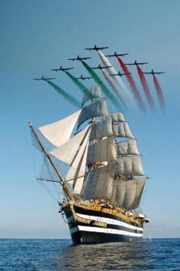 Pietra Del Levante La Spezia Kültér fotó